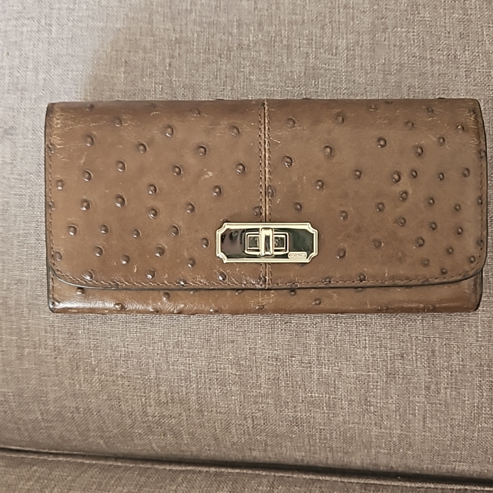 Women's brown Coach wallet